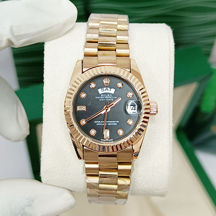 Women - Rolex Day-Date Oyster Perpetual – Rose Gold Luxury Timepiece